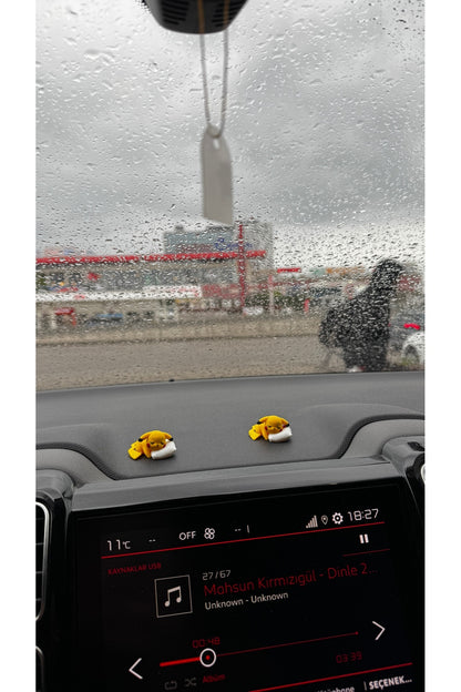 Yastıkta Yatan Sevimli Pikachu Torpido Süsü - Uyuyan Pikachu Araba Süsü Torpido Aksesuar