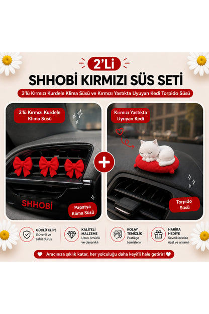 2'li Kırmızı Süs Seti: 3 Adet Kırmızı Kurdele Fiyonk Klima Süsü ve 1 Adet Kırmızı Yastıkta Uyuyan Kedi Torpido Süsü