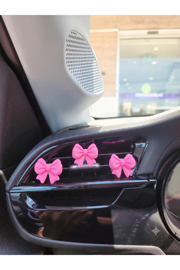 Pembe Kurdele Araba Klima Süsü - Pembe Fiyonk Torpido Süsü Torpido Aksesuar Klipsli 1 Adet